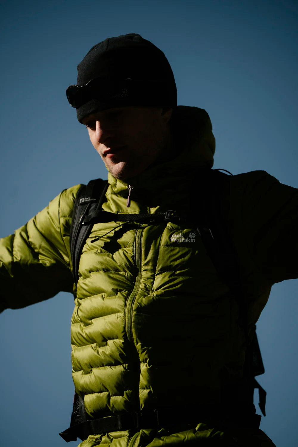 Kevytuntuva- ja untuvatakit talvivaelluksella – Jack Wolfskin