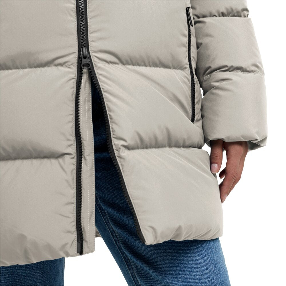 Jack Wolfskin Frozen Palace Long JKT RDS - lämmin untuvatakki kierrätysmateriaalista
