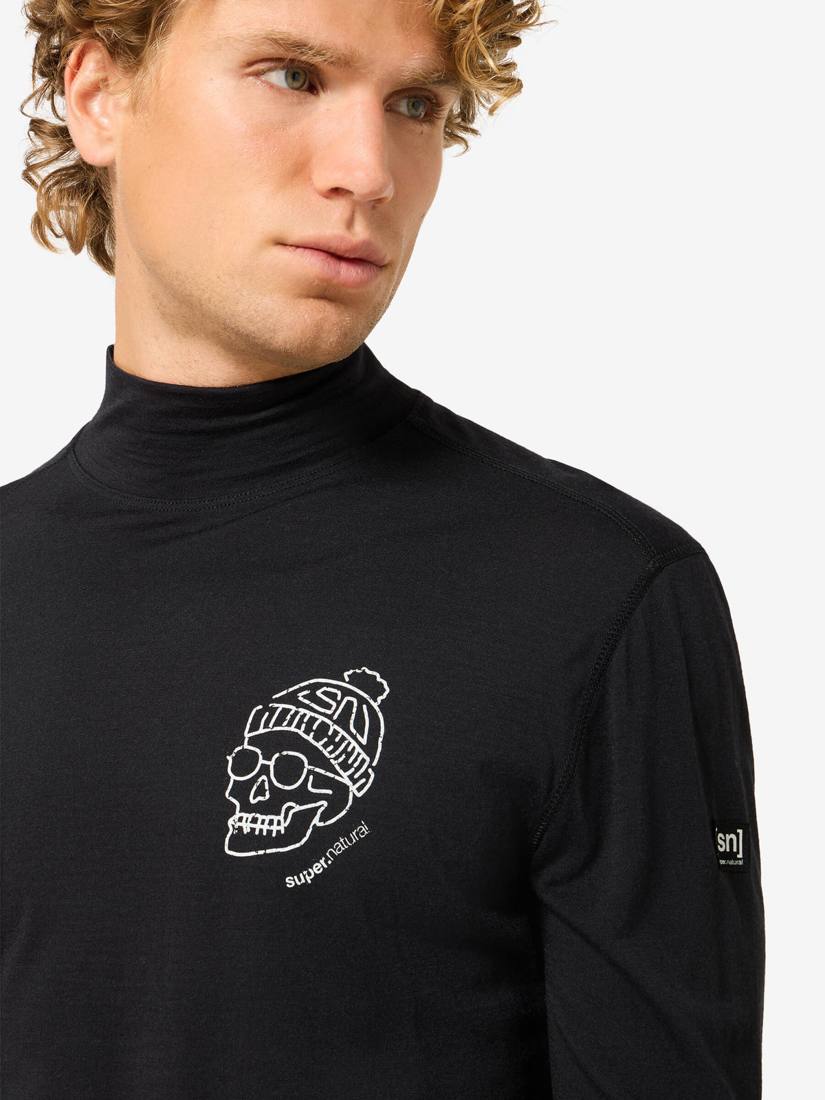 M TUNDRA175 FROSTY TURTLE NECK – yksityiskohta
