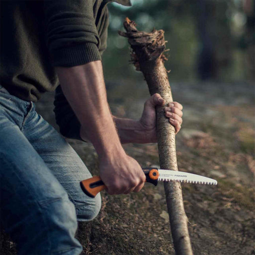 Fiskars Xtract puutarha- ja retkisaha S SW73 - bonge.fi