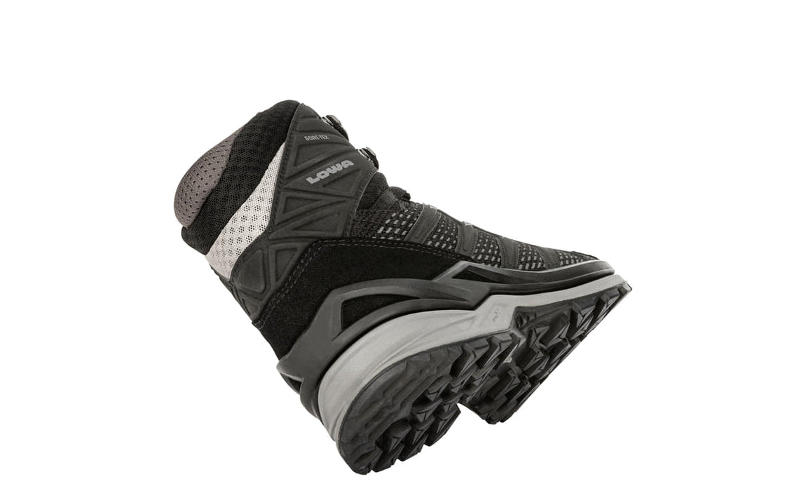 LOWA Innox PRO GTX Mid