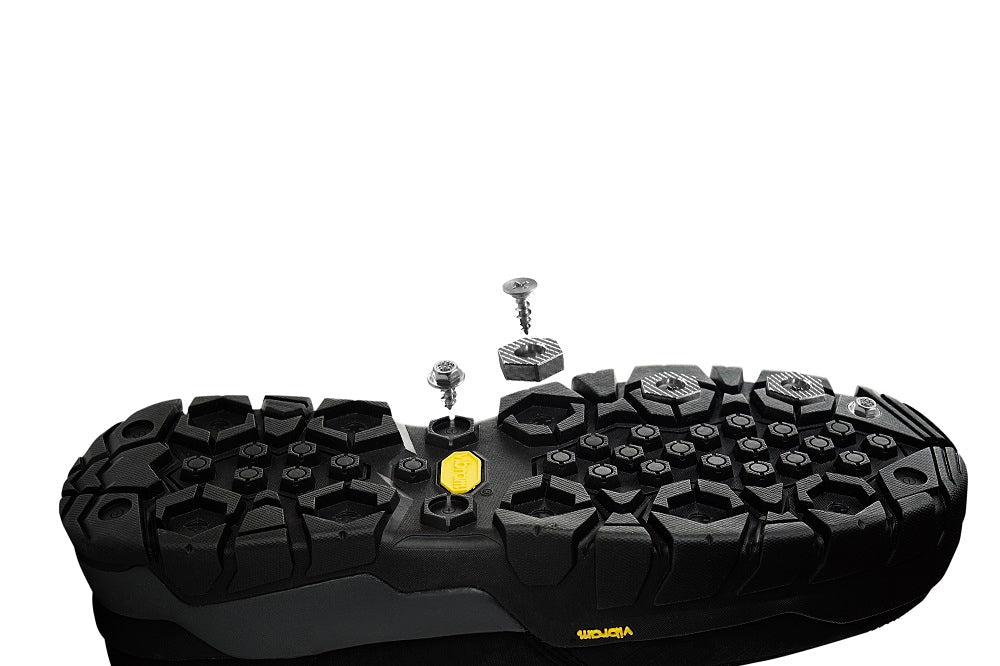 HEXAGRIP Alloy Cleat & Carbide Stud Puck Pack