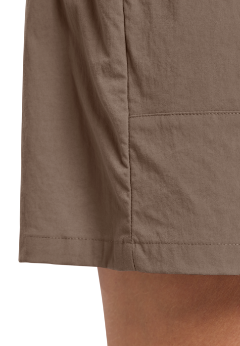 WOMEN'S DESERT SHORTS