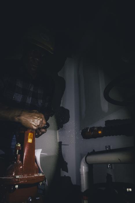 Master Series FL1500 taskuvalaisin