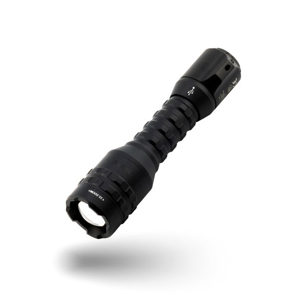 Davinci 800L - Black line I Rechargeable flashlight