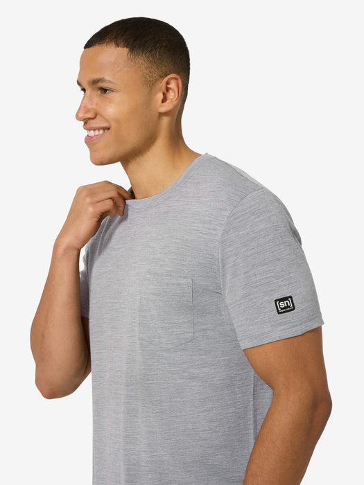 SUPER NATURAL POCKET TEE MIESTEN T-PAITA