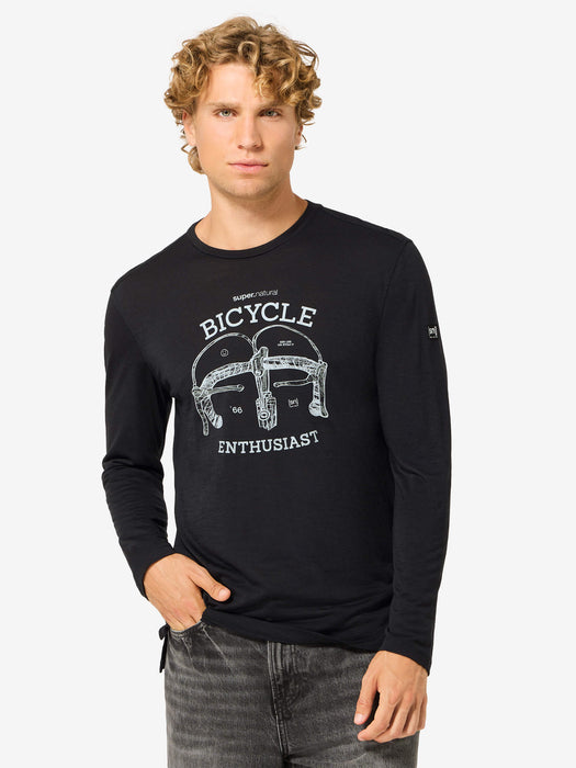 M BIKE ENTHUSIAST LS – mallin päällä
