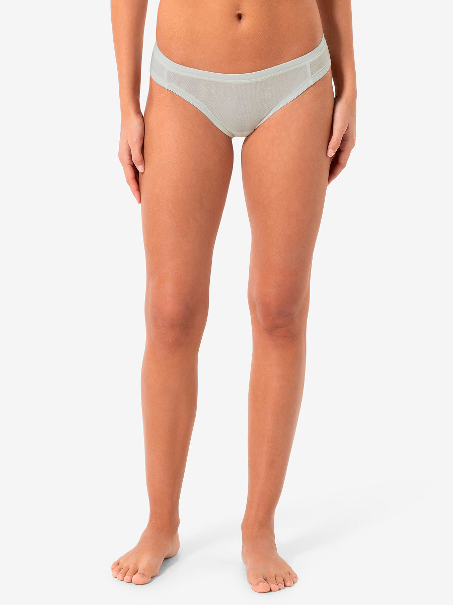 super.natural Air Thong naisten merinovillaiset string-alushousut, Fresh White