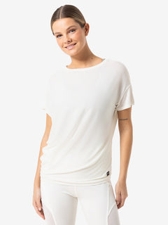 super.natural Loose Air Tee naisten merinopaita joogaan ja treeniin, Fresh White