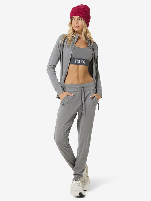 NAISTEN MOVEMENT TAKKI