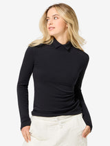 W SPLIT BRUSH TURTLENECK – mallin päällä