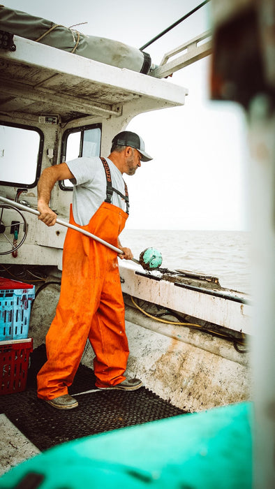 Clipper 116 Commercial Grade Bib